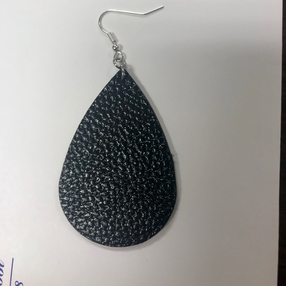 HANDMADE EARRINGS - Picture 2 of 8